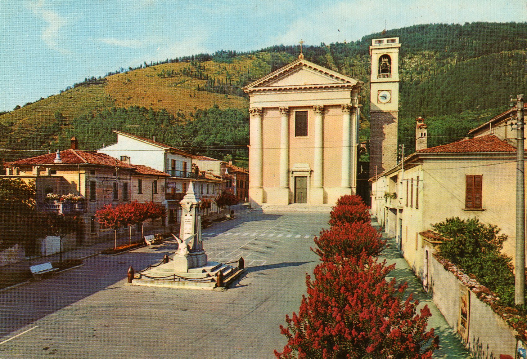 piazza_anni70